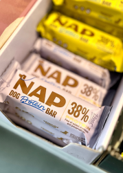 NAP - Psí proteinová tyčinka - Hovězí s levandulí 50g