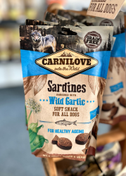 Carnilove Dog Semi Moist Snack Sardines enriched with Wild garlic 200g 