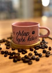 Hrnek ''o chlup lepší káva'' s podšálkem (růžový)